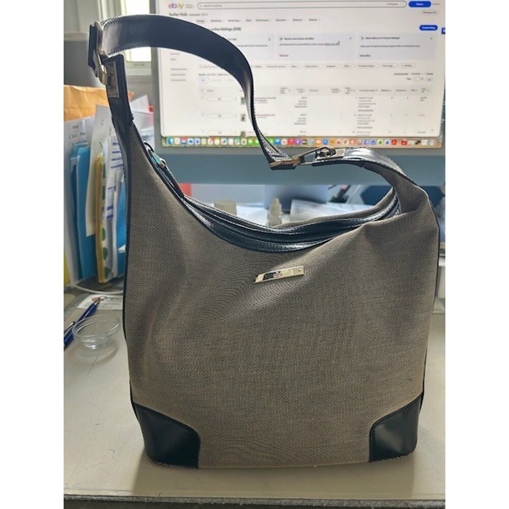 vintage gucci canvas shoulder bag